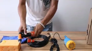 ویدئو: دستگاه کارواش فندکی CheJieBa